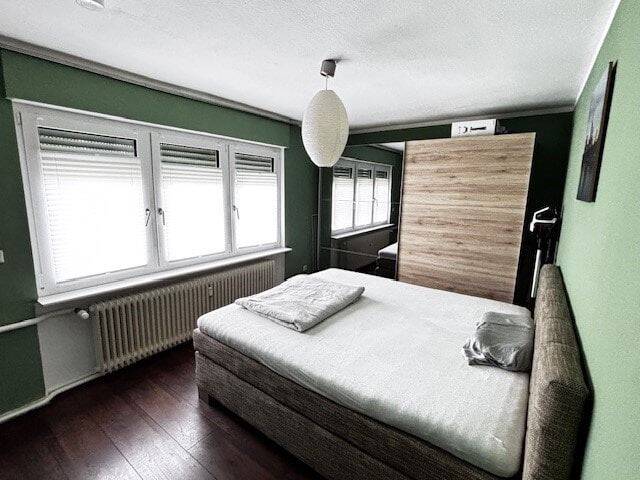 Helle 2-Zimmer-Wohnung mit Balkon in gepflegtem Mehrfamilienhaus – 65195 Wiesbaden – Vorschaubild 3