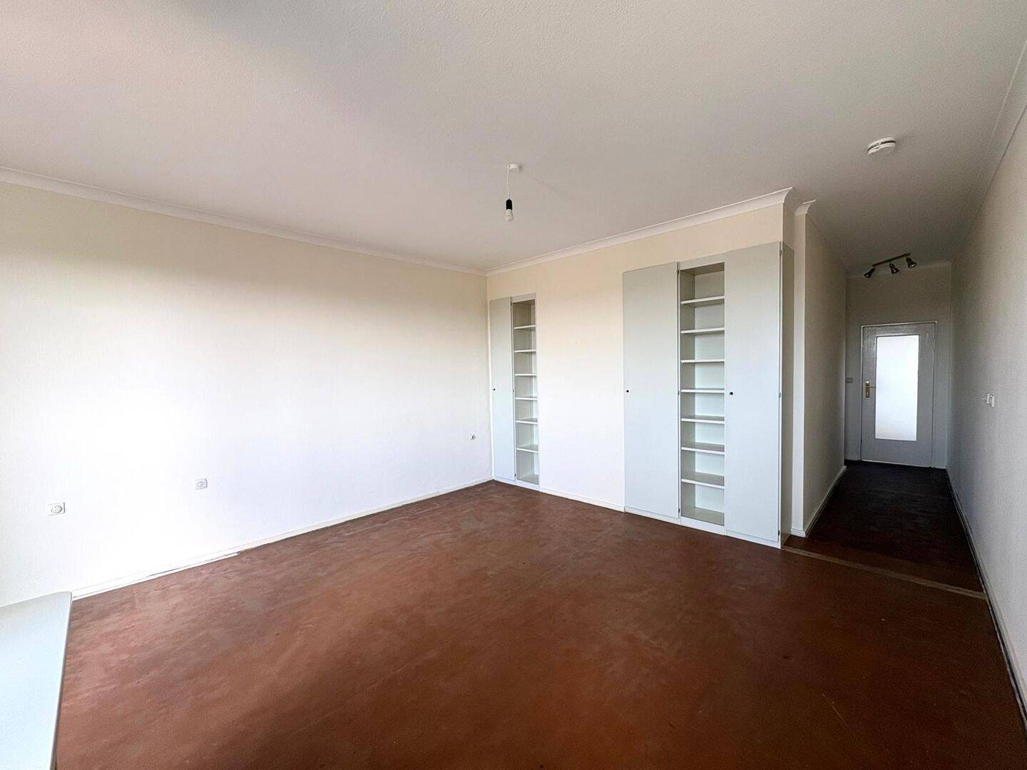 Bezugsfrei: Über den Dächern von Berlin, 2-Zimmer-Wohnung mit Balkon & Aufzug in City-West Lage – 14193 Berlin – Vorschaubild 4