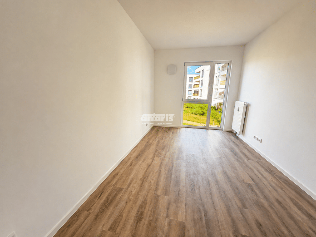 antaris Immobilien GmbH **Familienfreundliche 4-Raum-Wohnung mit Balkon & zwei Bädern** – 99085 Erfurt – Vorschaubild 9