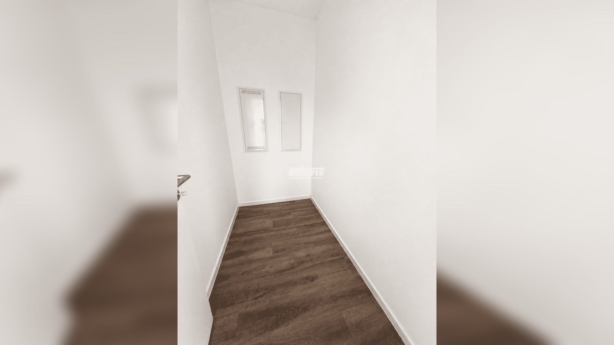 antaris Immobilien GmbH **Familienfreundliche 4-Raum-Wohnung mit Balkon & zwei Bädern** – 99085 Erfurt – Vorschaubild 10