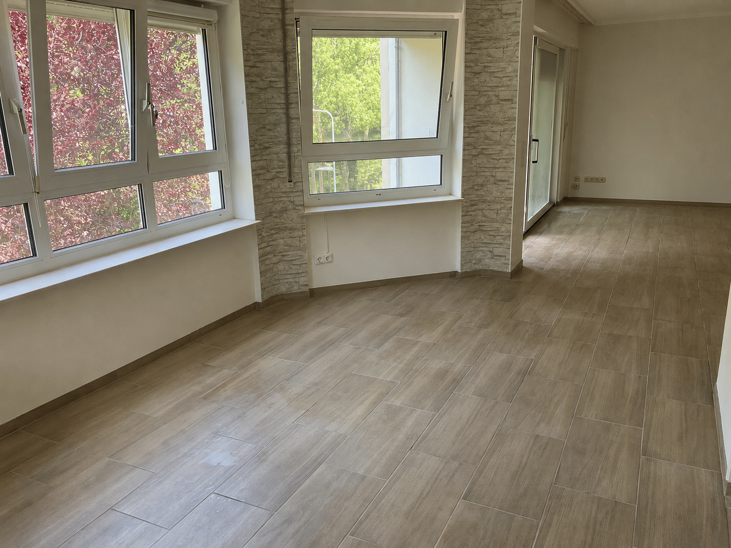Modernisierte 3-Zimmer-Eigentumswohnung mit Westbalkon, Aufzug & Tiefgarage in begehrter Wohnlage von Wiesbaden – 65193 Wiesbaden – Vorschaubild 3