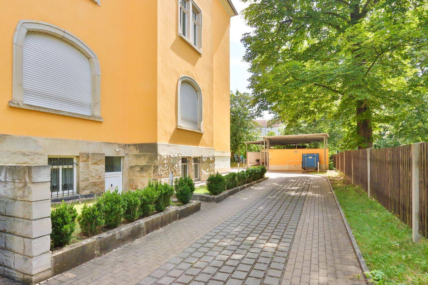 +++ Bezugsfrei! – Gehobene 4-Zimmer-Whg. im Gründerzeitjuwel mit Aufzug in Bestlage +++ – 1309 Dresden – Vorschaubild 3