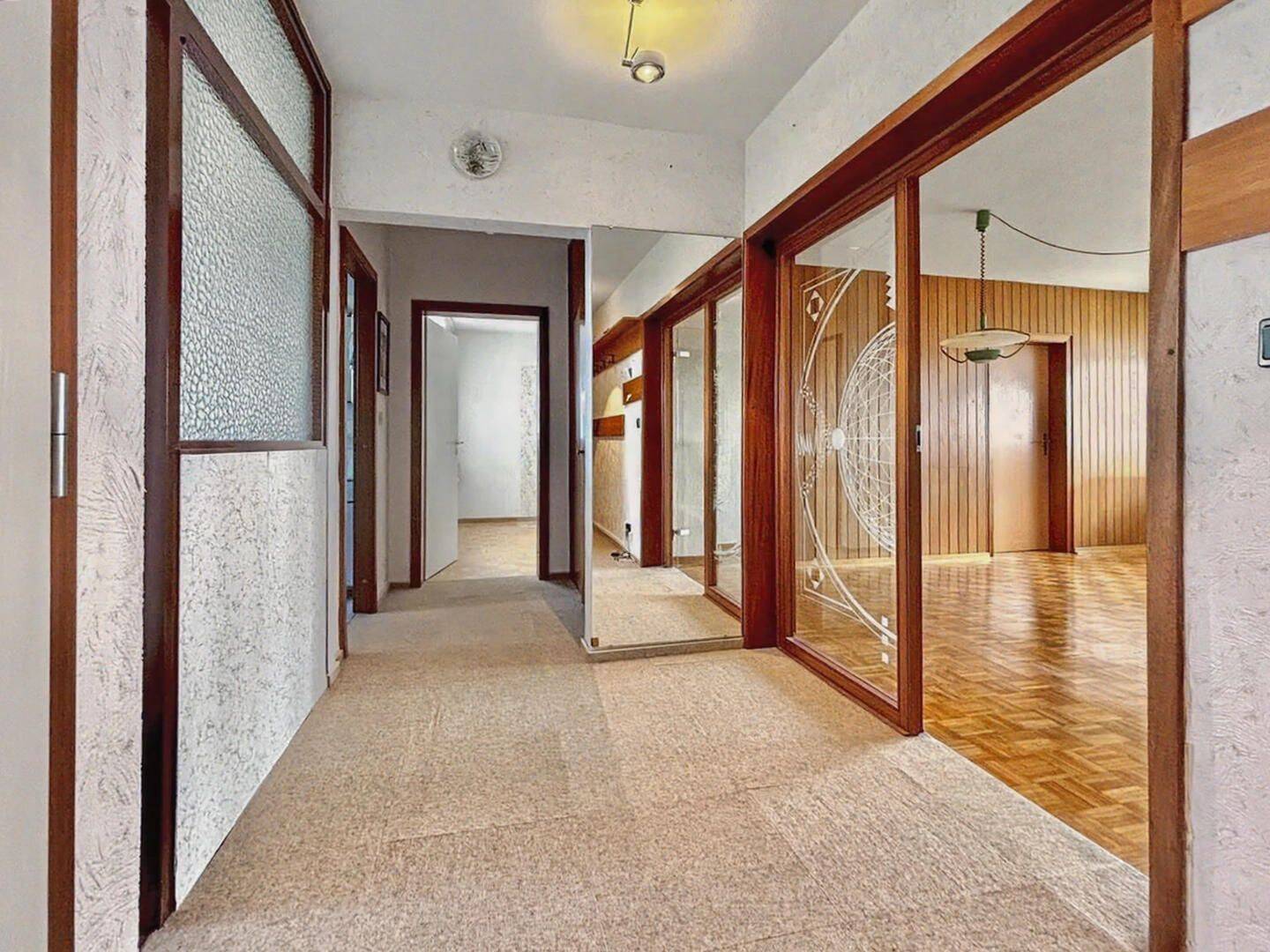 Weitblick über Kiel – Geräumige 3,5 Zimmer mit Balkon – 24147 Kiel – Vorschaubild 3