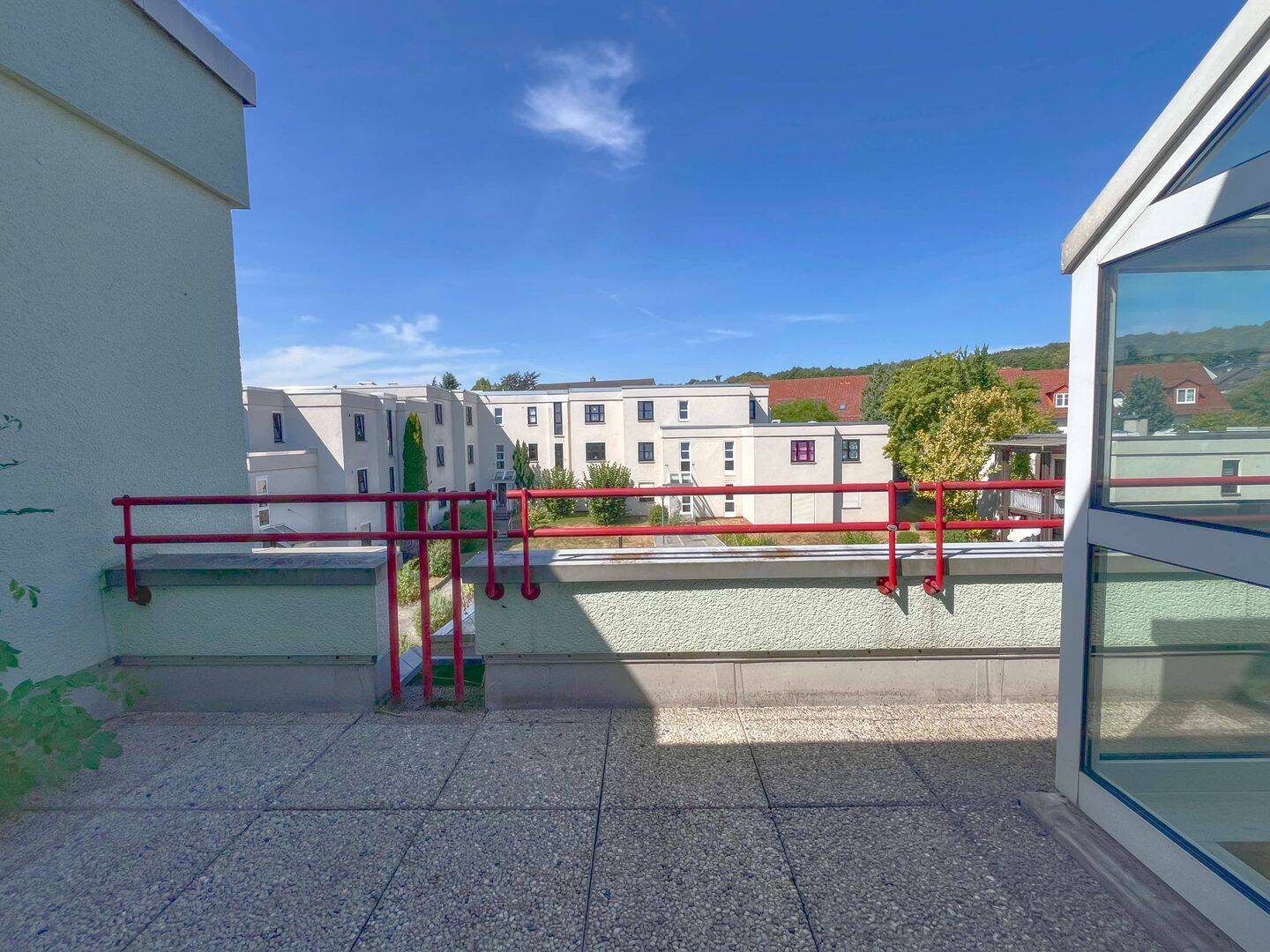 Schöne, große 4 ZKB Eigentumswohnung in ruhiger Lage von Harleshausen – frei! – 34128 Kassel – Vorschaubild 3