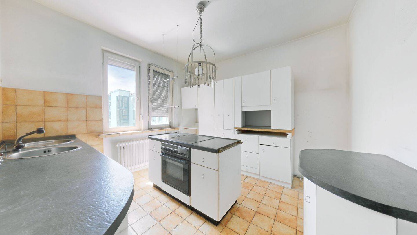 Großzügige 4-Zimmer-Altbauwohnung im denkmalgeschützten Wohnhaus – 70182 Stuttgart – Vorschaubild 4