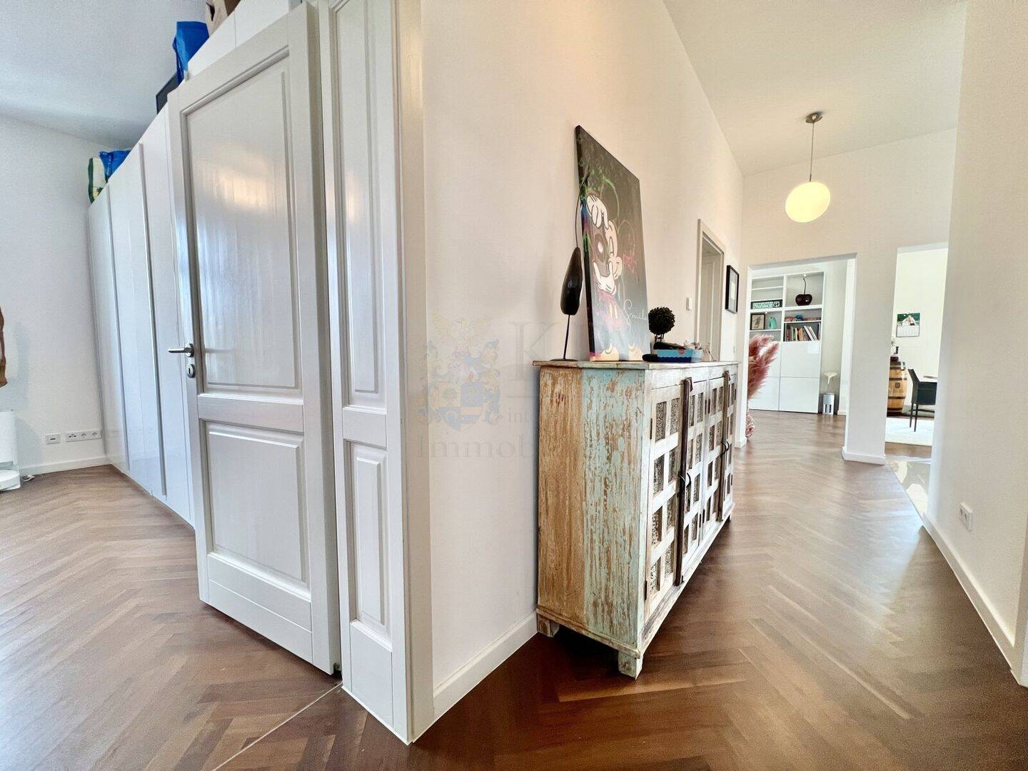 Wohnen mit Stil und Fernblick – Moderne 3-ZI-ETW in begehrter Wohngegend von Wiesbaden – 65195 Wiesbaden – Vorschaubild 3