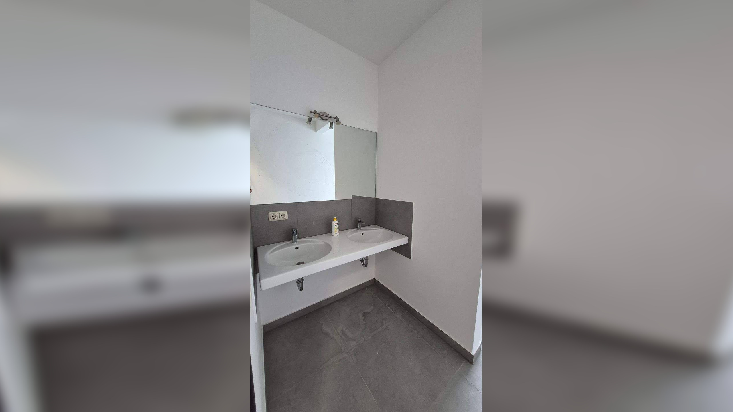 Moderne und Top geschnittene Etagenwohnung in zentraler Lage von MG, Nähe City und Hauptbahnhof – 41065 Mönchengladbach – Vorschaubild 4