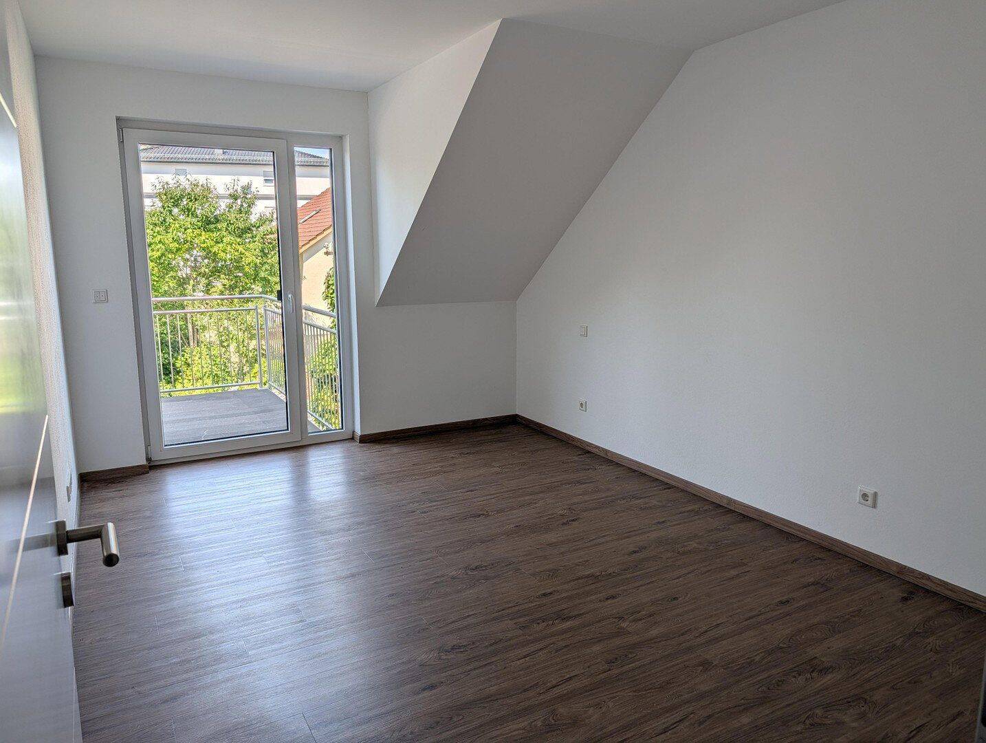 Traumhafte Dachgeschosswohung mit Blick zum Herkules – 34128 Kassel – Vorschaubild 3