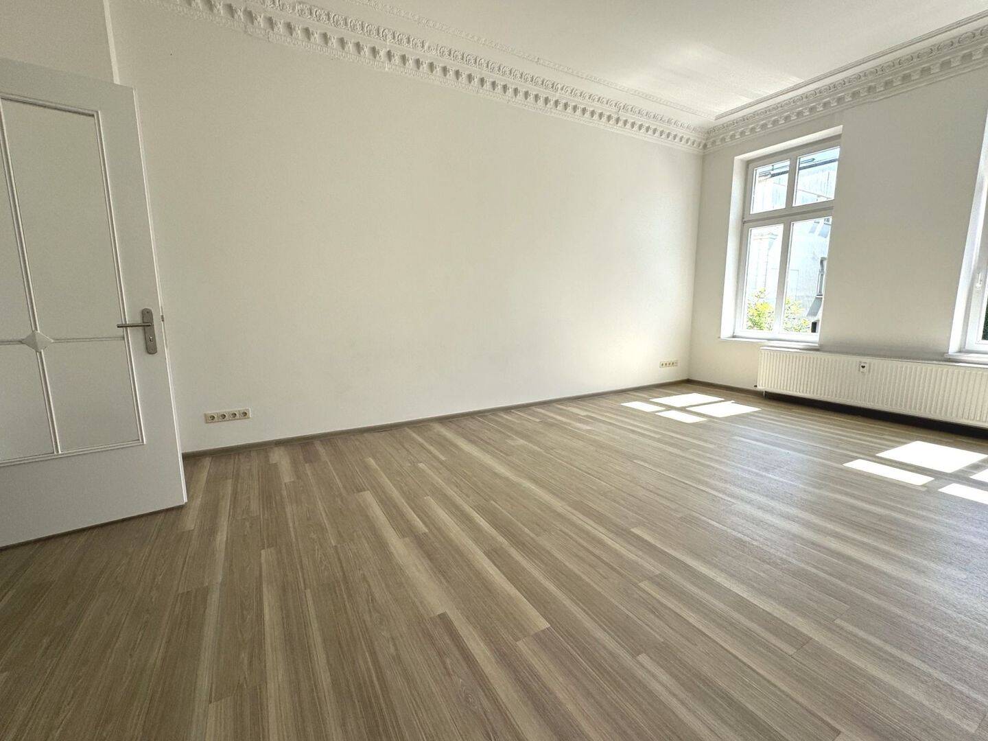 Helle 3-Zimmer-Wohnung mit Balkon und Terrasse im Herzen von Rostock – 18055 Rostock – Vorschaubild 5