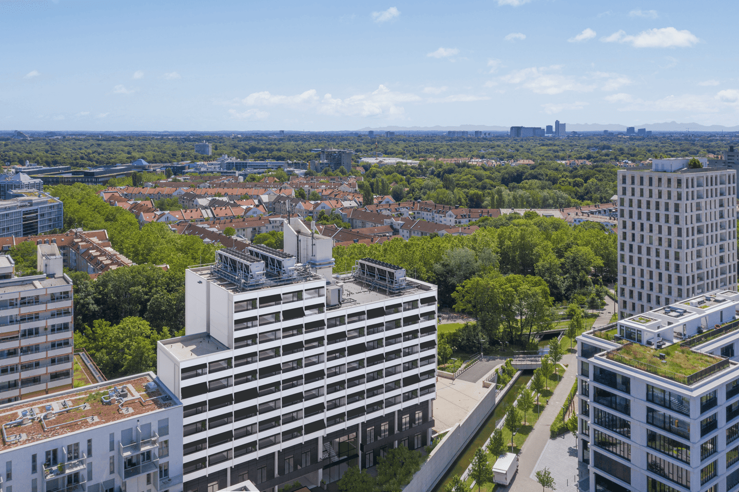 Leopoldstraße: Saniertes Apartment im 7. Stock mit Weitblick – jetzt investieren! – 80804 München – Vorschaubild 3