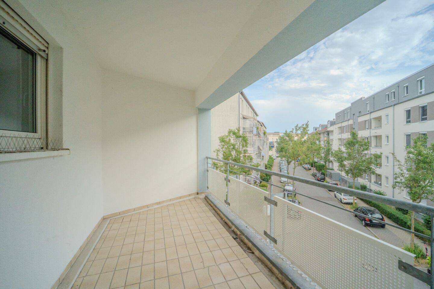 Sofort einziehen: Helle 2 Zimmer-Etagenwohnung mit Loggia in MA-Rott *kein Erbbaurecht* – 68309 Mannheim – Vorschaubild 4