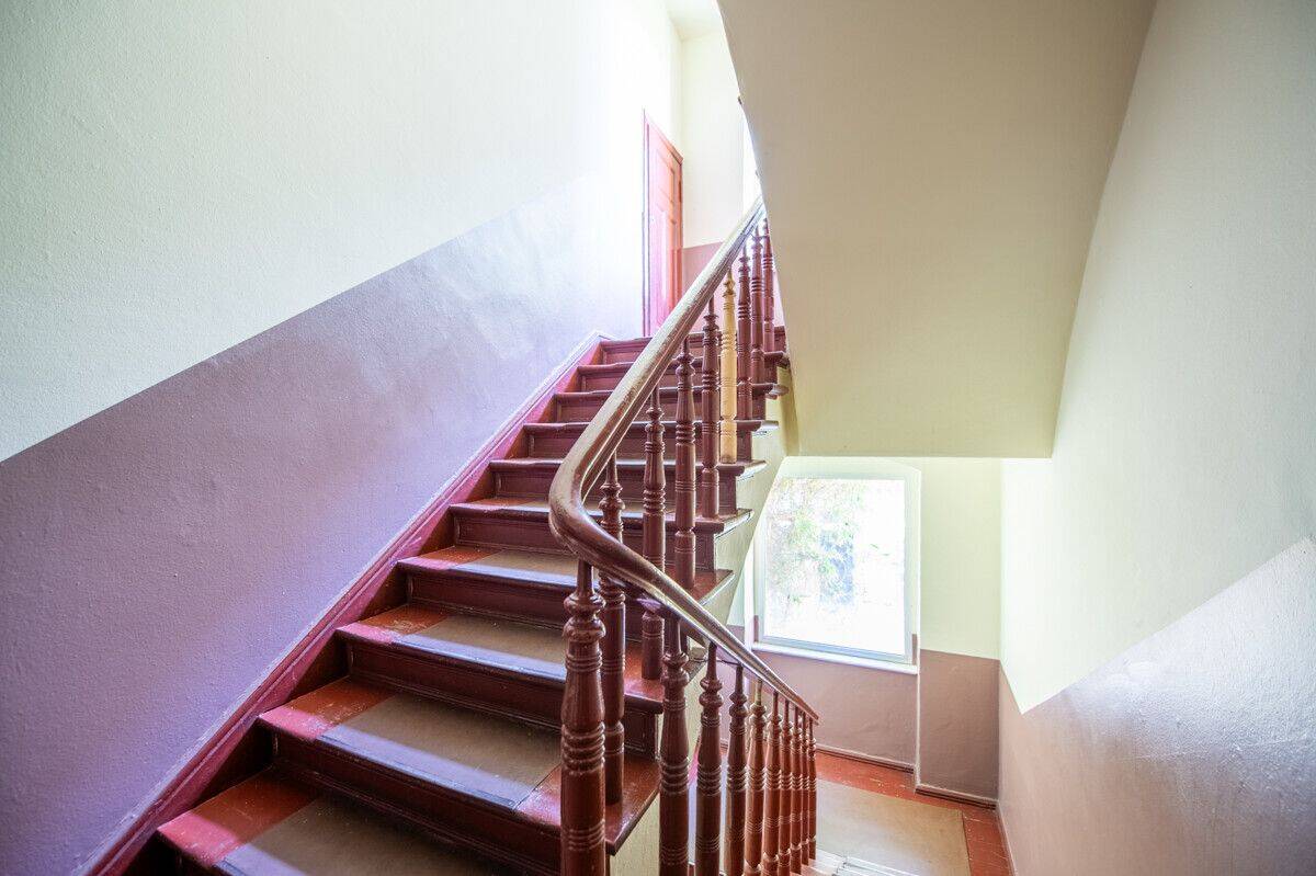 Bezugsfrei: Großzügige 1-Zimmer-Altbauwohnung mit Parkett & Stuck im ruhigen Hinterhaus – 13353 Berlin – Vorschaubild 8