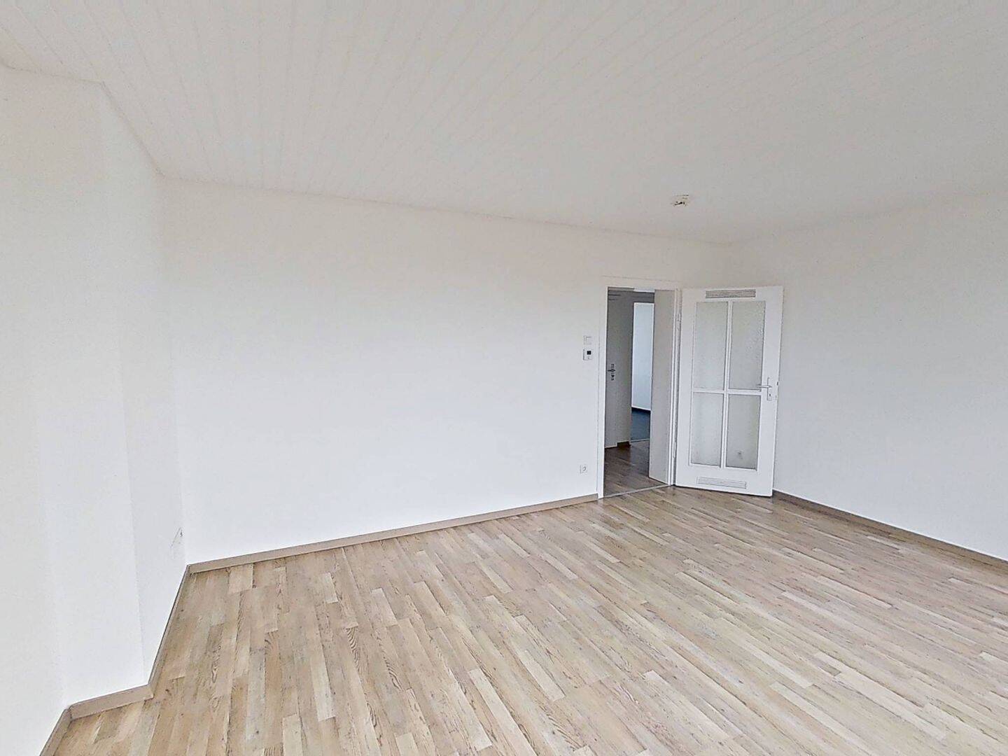 Moderne 3-Zimmer-Wohnung mit Tageslichtbad in Bielefeld-Mitte – 33607 Bielefeld – Vorschaubild 3