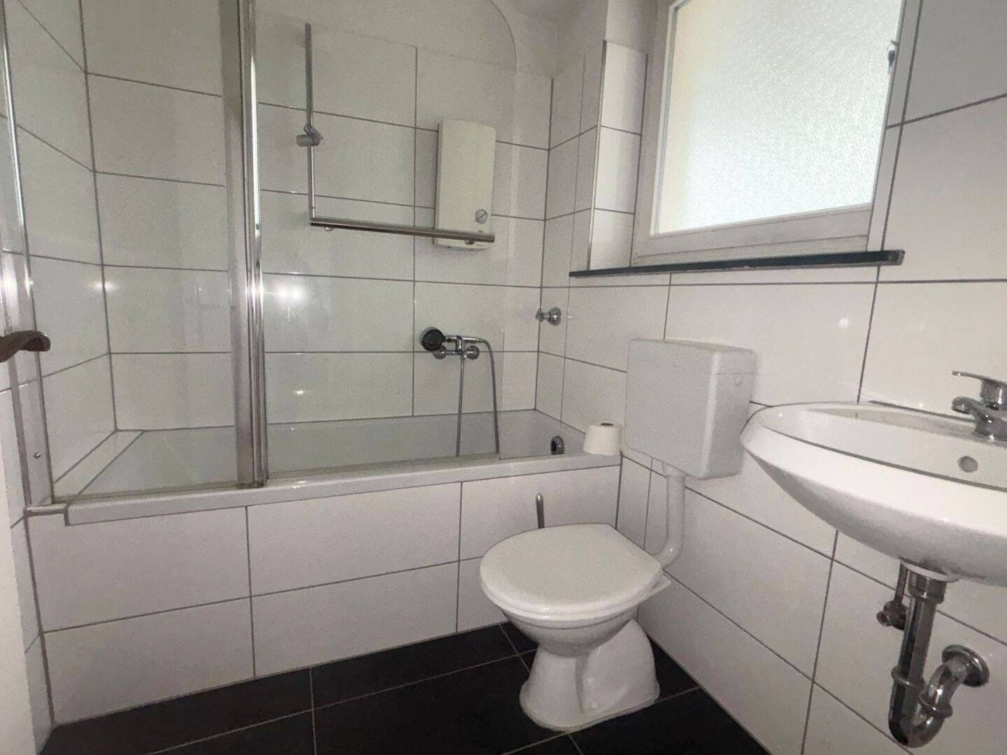 +++ Erdgeschoss-2-Zimmer Wohnung mit Balkon – Wohntraum in Essen +++ – 45147 Essen – Vorschaubild 3