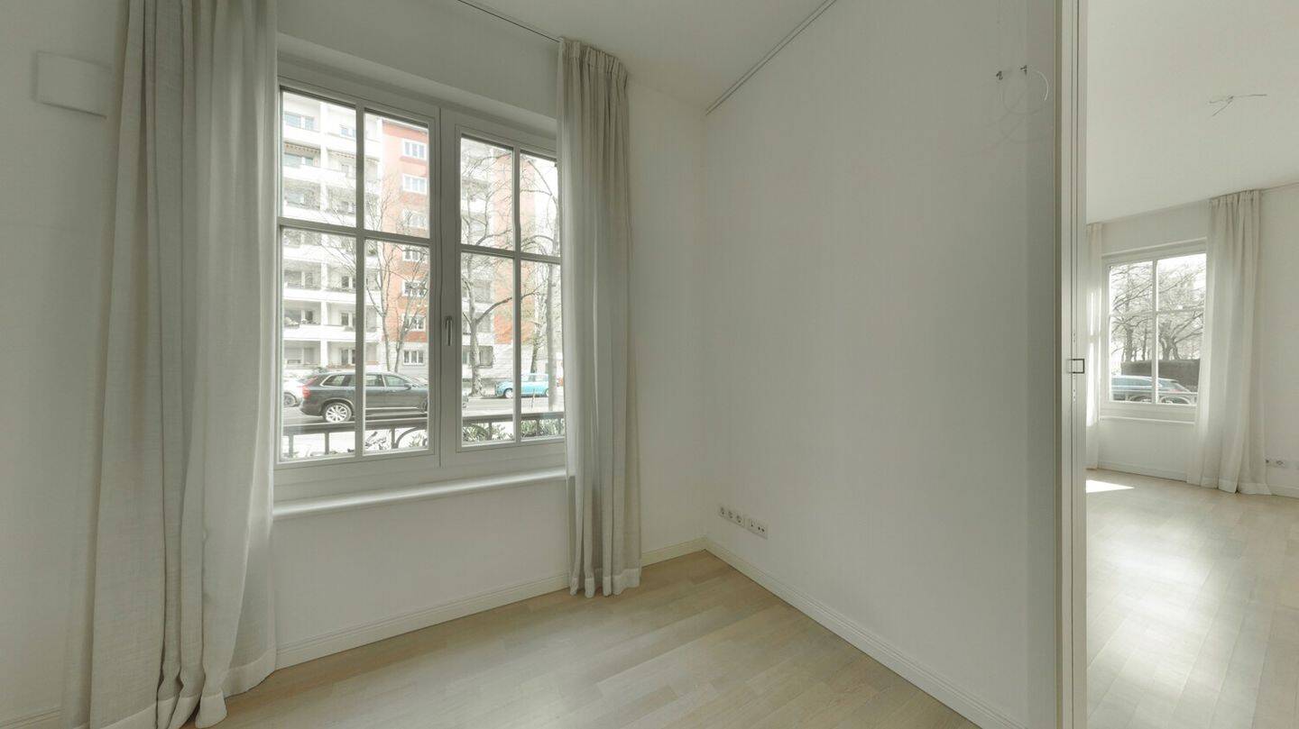 Großzügige 4-Zimmer-Erdgeschosswohnung mit Balkon und hochwertiger Ausstattung – 10707 Berlin – Vorschaubild 9