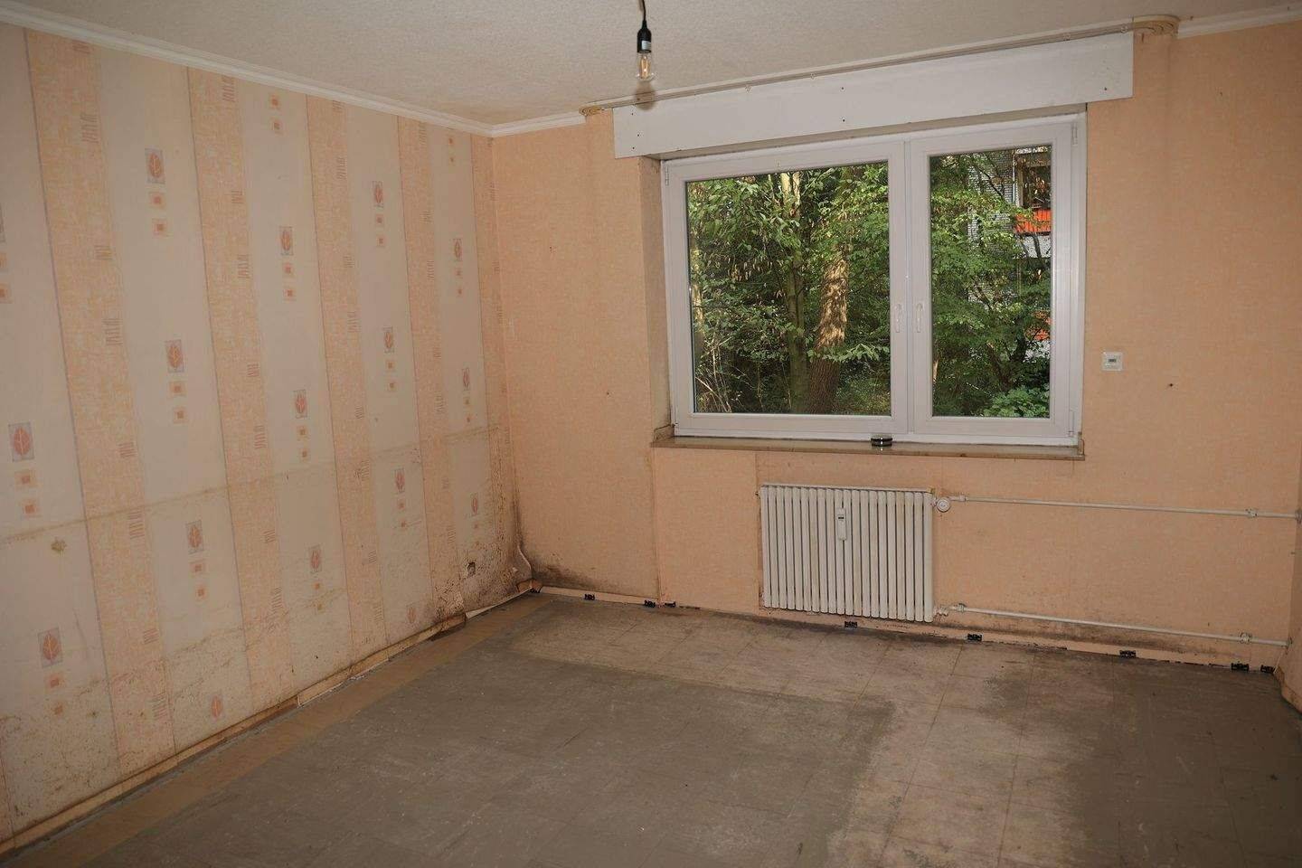 Großenbaum, Erdgeschos mit Balkon und Garage, gepflegtes Haus – 47269 Duisburg – Vorschaubild 8
