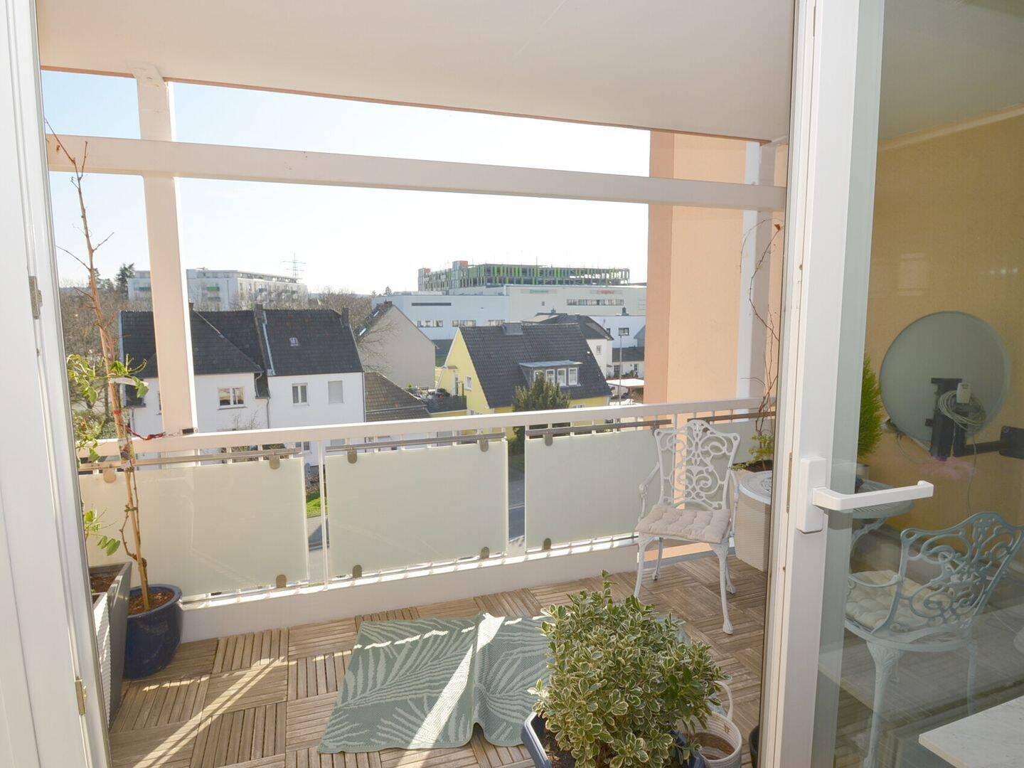 Sankt Augustin – Mülldorf:  Bequemes Wohnen auf einer Ebene –  gutgeschnittene 4-Zimmerwohnung – 53757 Sankt Augustin – Vorschaubild 10