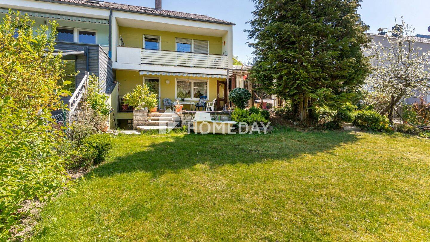 Gartenidylle trifft Wohnkomfort: Familienfreundliches Reihenhaus mit 6 Zimmern in Regensburg – 93057 Regensburg – Vorschaubild 3