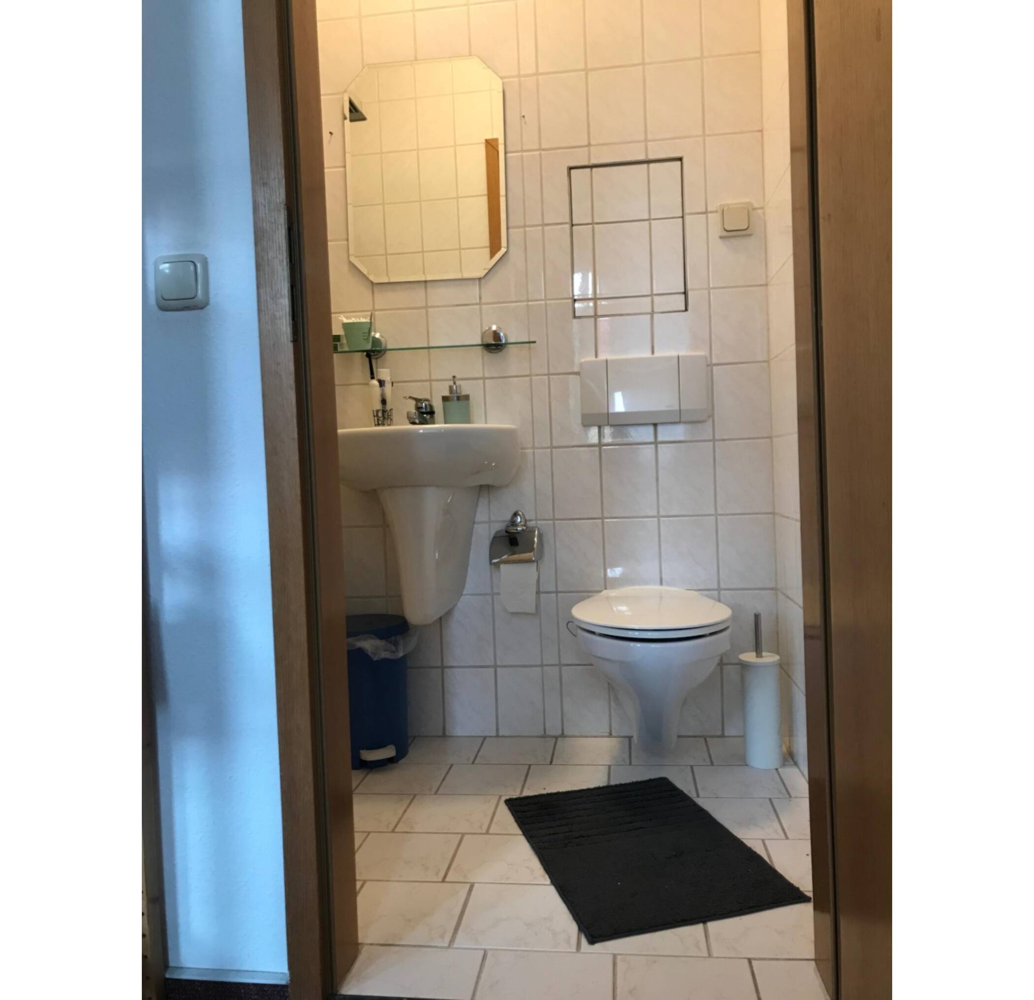 Geräumige und neuwertige 1-Zimmer-Loft-Wohnung mit Balkon und EBK in Erfurt – 99086 Erfurt – Vorschaubild 4