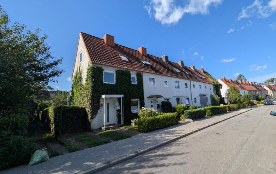 Reihenendhaus mit Potenzial auf Eigenland. Nähe Cranachweg, 23564 Lübeck – St. Jürgen – 23564 Lübeck – Vorschaubild 4