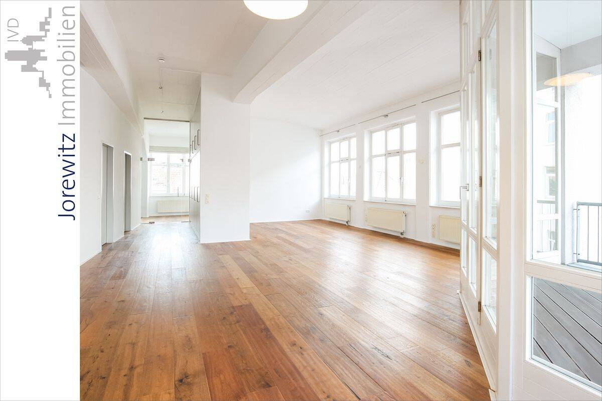 Nähe Stadttheater – Modernes City-Loft: 2 Zimmer-Wohnung mit Loggia und PKW-Stellplatz – 33602 Bielefeld – Vorschaubild 11