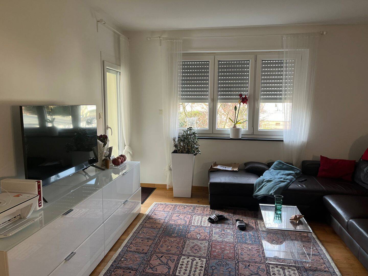 Mieter gesucht Möblierte 2-Zimmer-Wohnung mit Balkon in Stuttgart Ost – 70188 Stuttgart – Vorschaubild 4