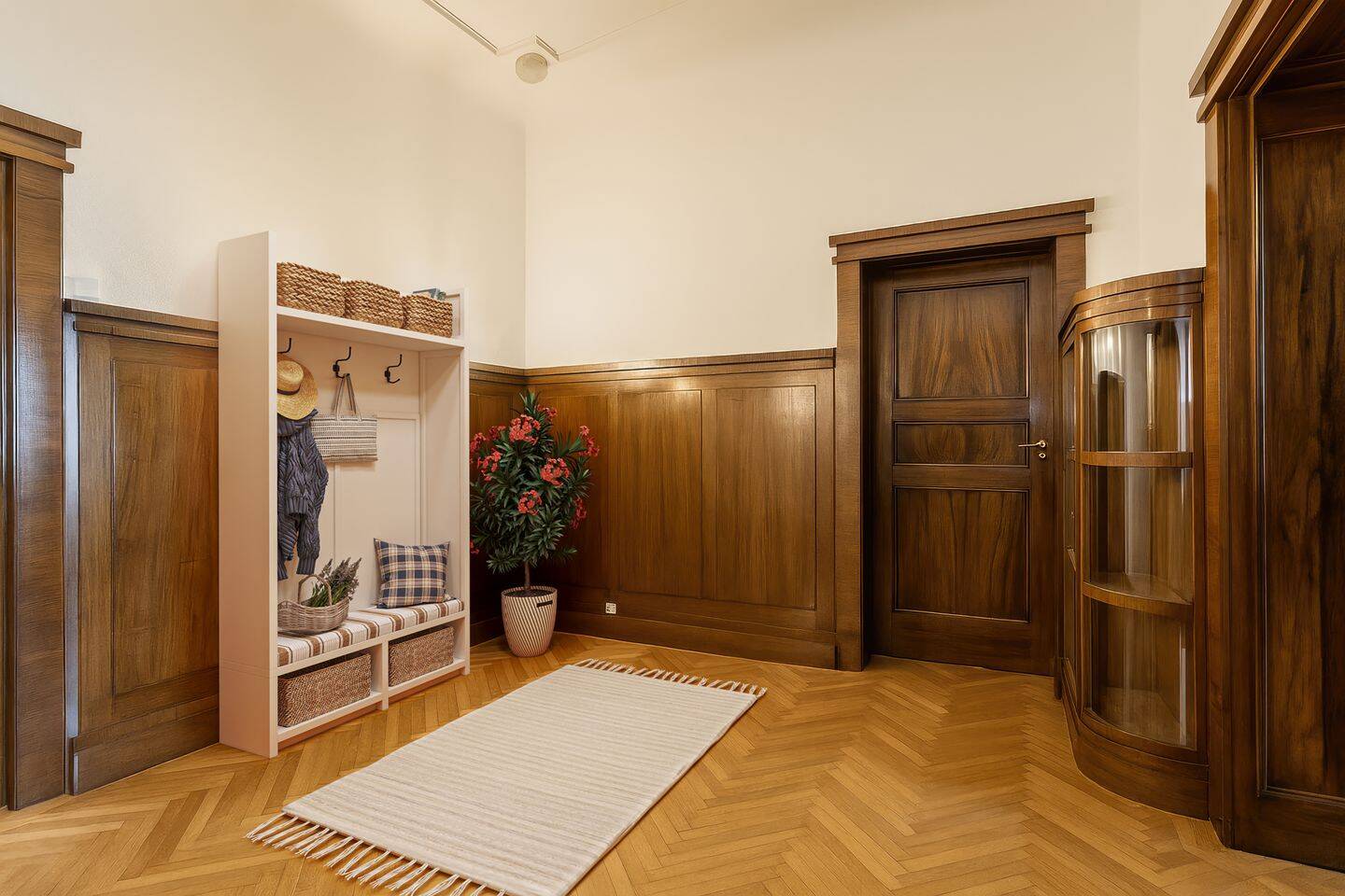 **Ruhige Altbauwohnung mit großem Potenzial in Berlin Westend** – 14052 Berlin – Vorschaubild 3