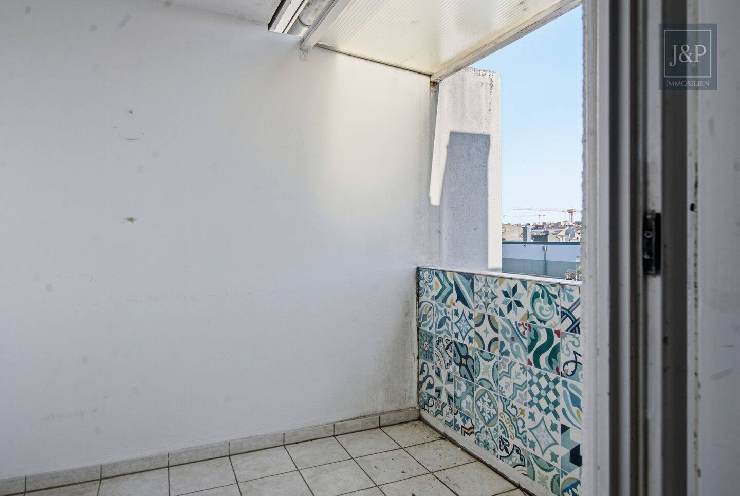 Lichtdurchflutetes Penthouse mit Süd-Balkon & Tiefgarage in Darmstadt! – 64293 Darmstadt – Vorschaubild 7