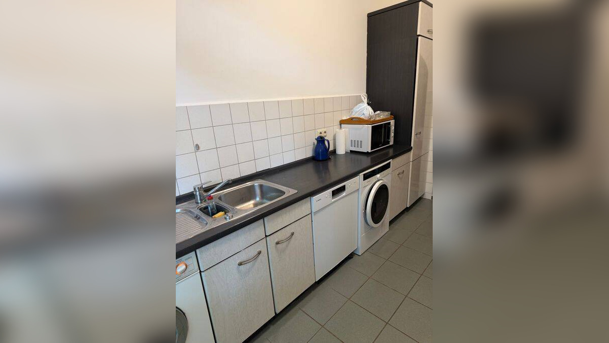 Idyllisch Terrassenwohnung mit vollständiger Möblierung / EBK/ Vollbad/ Inklusivmiete 1.609,20 Euro inkl. Internet; GEZ-Gebühren-und Stromkosten – 20535 Hamburg – Vorschaubild 9