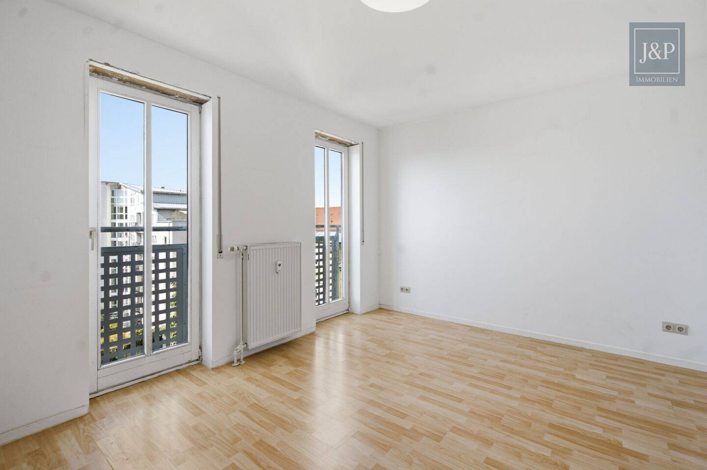 Lichtdurchflutetes Penthouse mit Süd-Balkon & Tiefgarage in Darmstadt! – 64293 Darmstadt – Vorschaubild 9