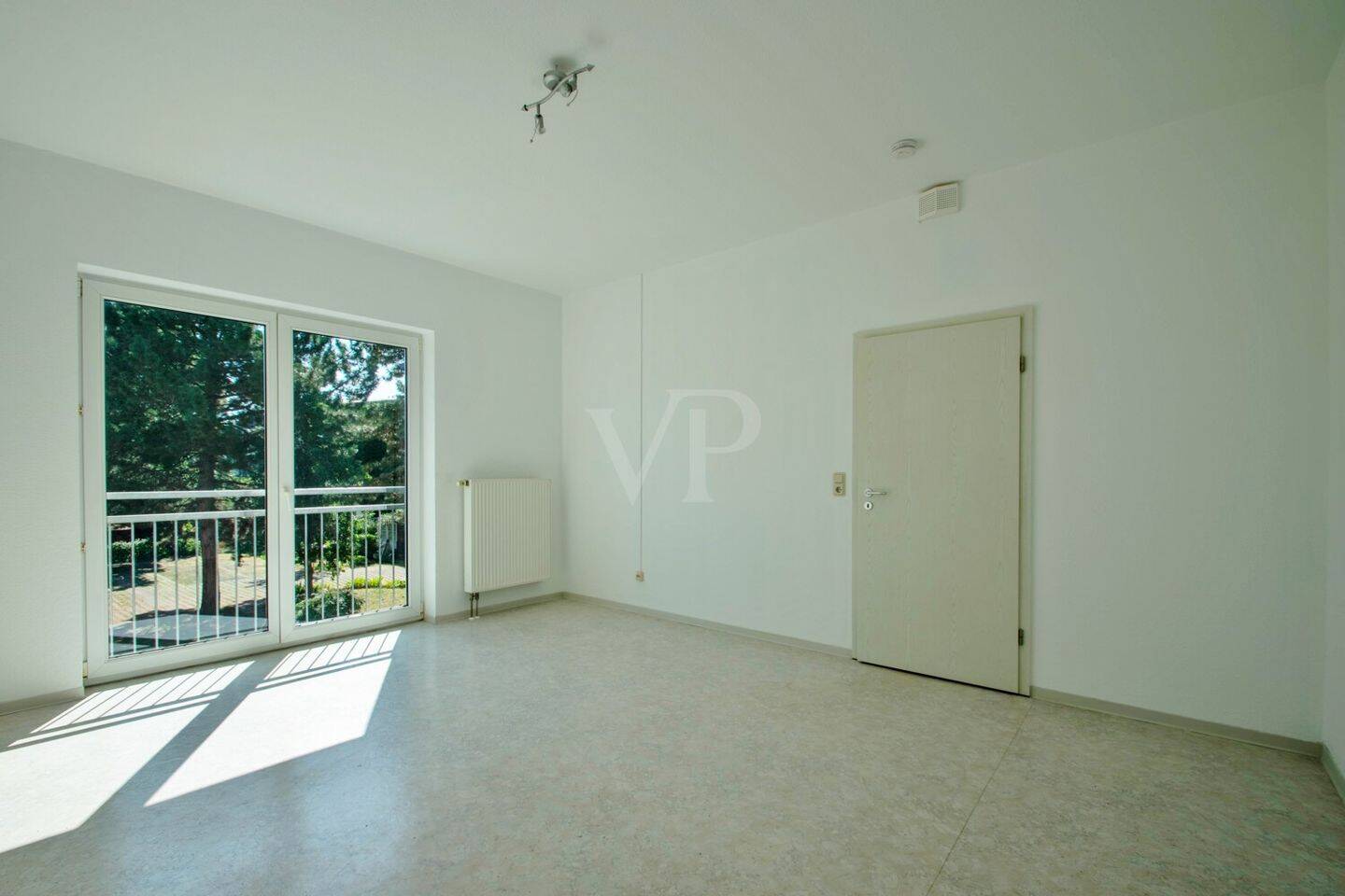 Ihr neues Zuhause – Komfortabel wohnen in gepflegter Wohnanlage – 99089 Erfurt – Vorschaubild 3