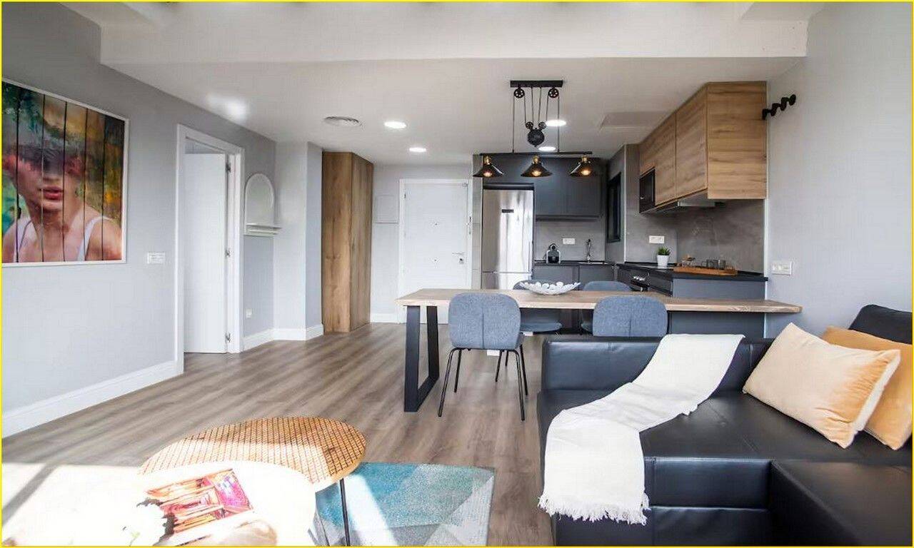 2-Zimmer-Wohnung ausreichend Platz – 50931 Köln – Vorschaubild 3