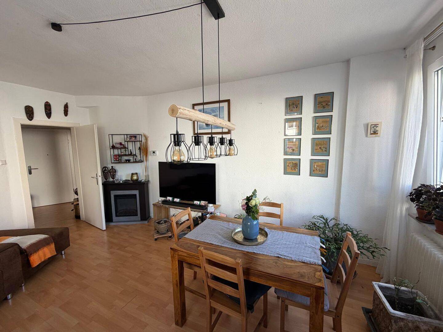 Helle möblierte 3-Zimmer-Wohnung (90 m²) in Pempelfort – Wohnen auf Zeit – 40479 Düsseldorf – Vorschaubild 3