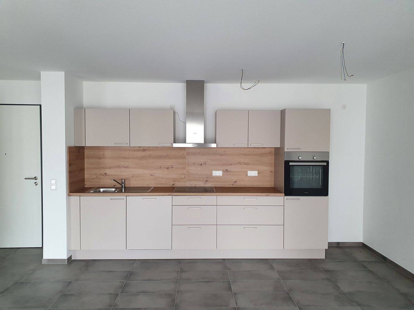 2-Zimmer-Wohnung mit Balkon, Einbauküche und TG-Stellplatz – 76337 Waldbronn – Vorschaubild 3
