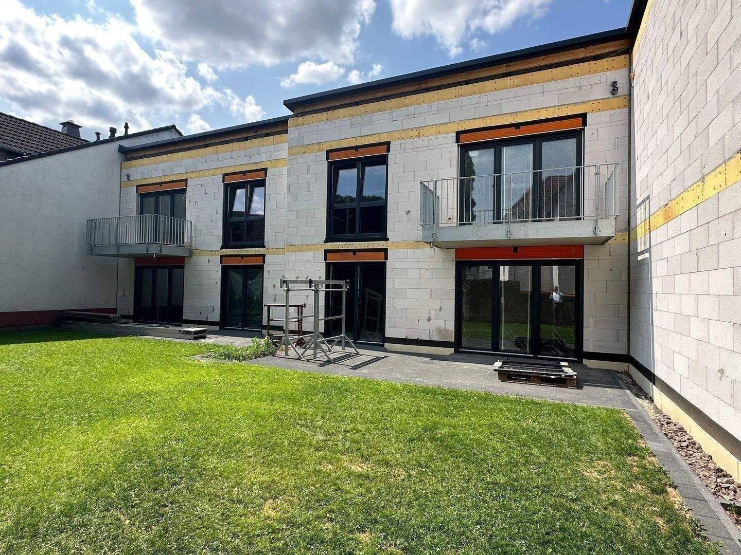 Ab sofort frei / 2,5-Zimmer-Wohnung im Obergeschoss / Einbauküche / Fußbodenheizung / Balkon / Abstellraum – 54516 Wittlich – Vorschaubild 3
