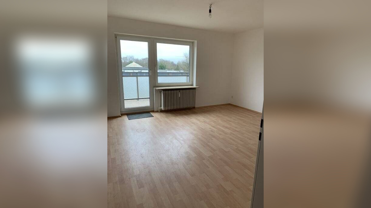 Schöne 1-Zimmer Wohnung 3.OG Mitte mit Balkon in Hamburg-Wandsbek – 22047 Hamburg – Vorschaubild 3