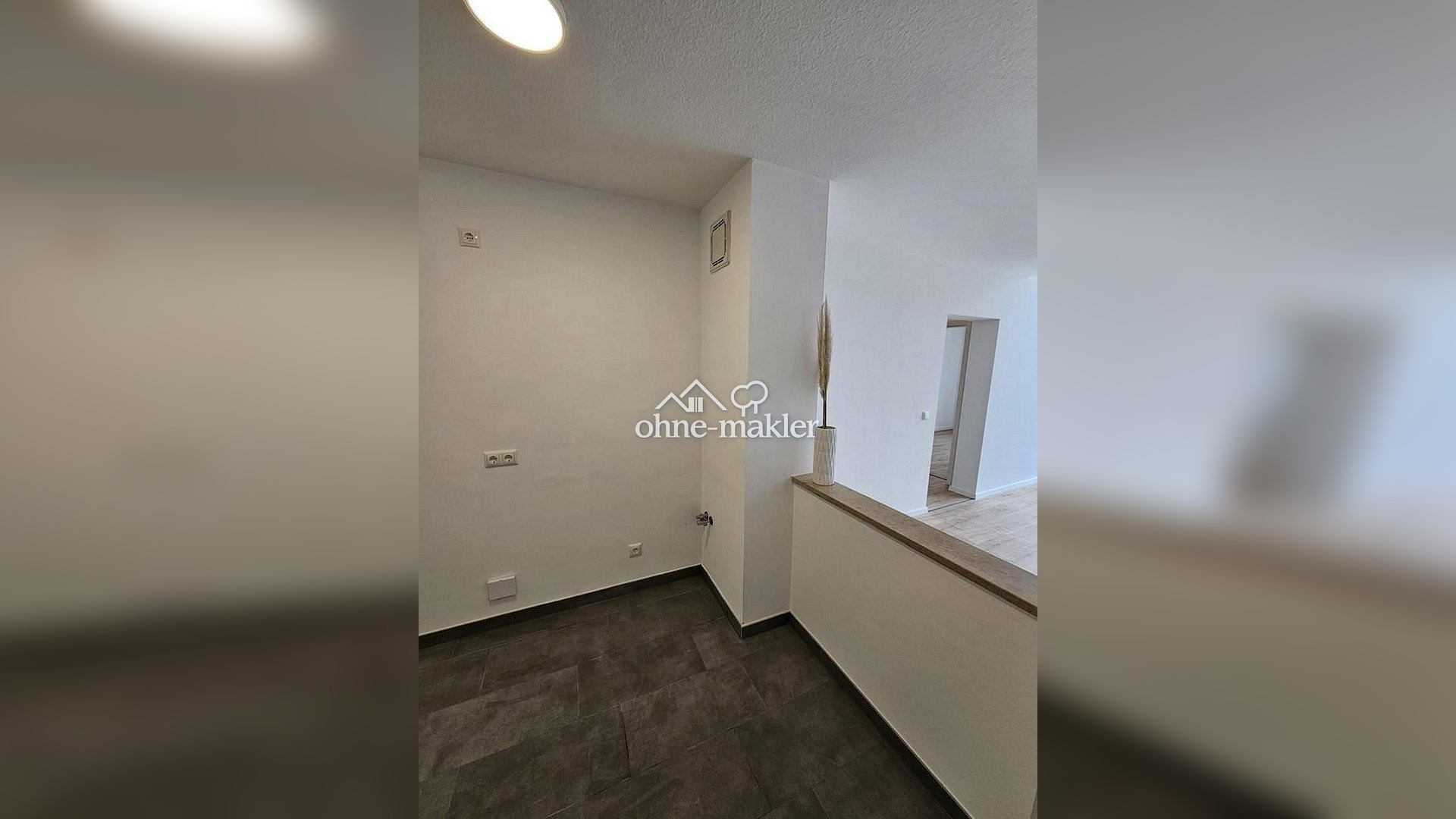 Fürth-Burgfarrnbach Charmante 2-Zimmer Wohnung – Rosmarinweg 3, 90768 Fürth – Vorschaubild 3