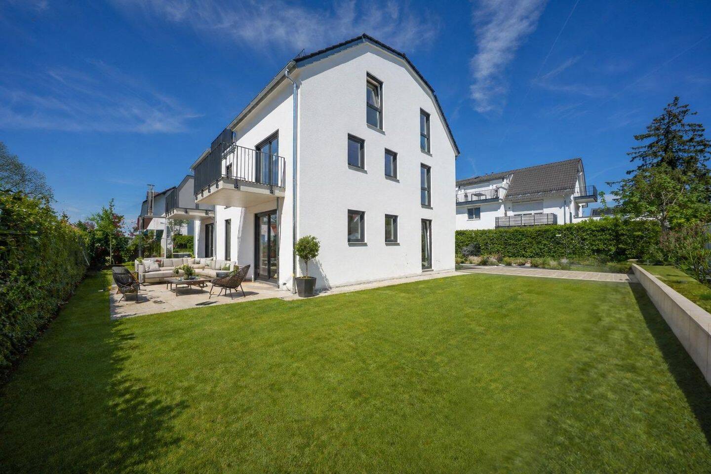 JETZT BESICHTIGEN!!! 3-Zimmer Dachgeschosstraum mit Dachterrasse!!! – 80999 München – Vorschaubild 3