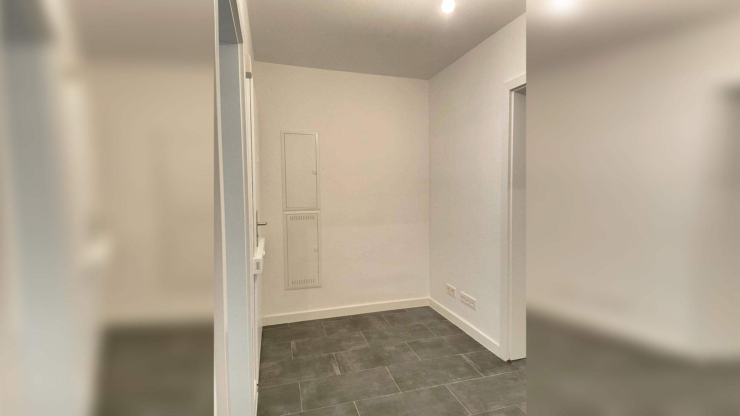 Helle, modernisierte 2-Zimmer-Wohnung mit Balkon in zentraler Lage von Köln-Nippes – 50733 Köln – Vorschaubild 4