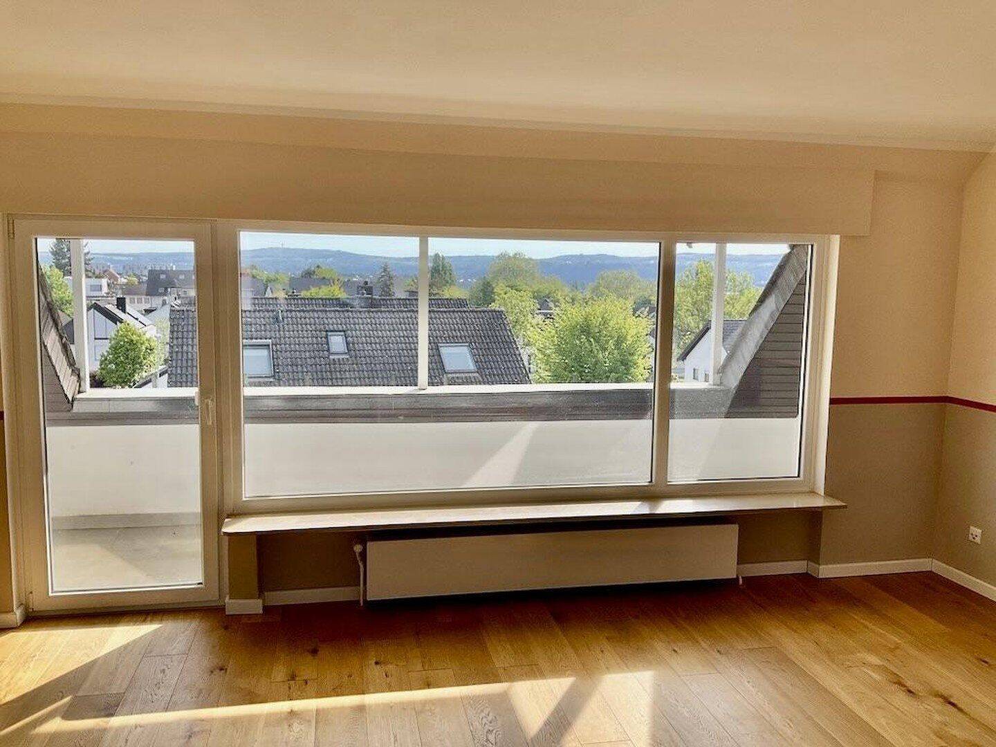 Gemütliche Dachgeschosswohnung in Ko-Metternich, provisionsfrei, mit Balkon und Garage – 56072 Koblenz – Vorschaubild 4