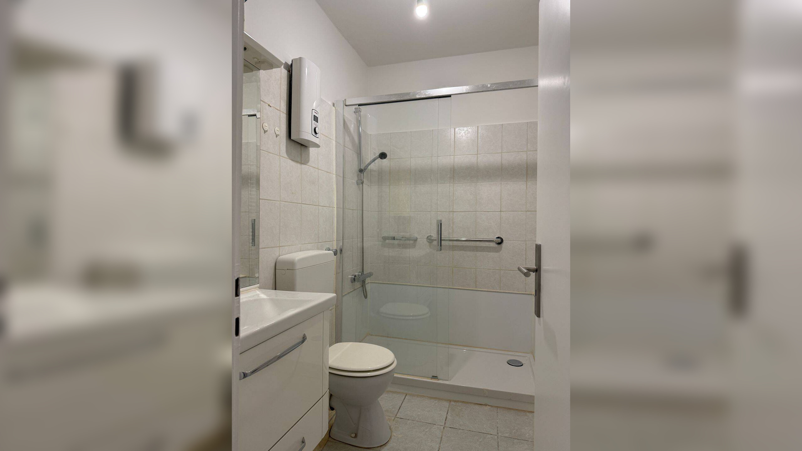Helle 3-Zimmer-Wohnung mit Balkon und modernem Wohnkomfort – 45147 Essen – Vorschaubild 3
