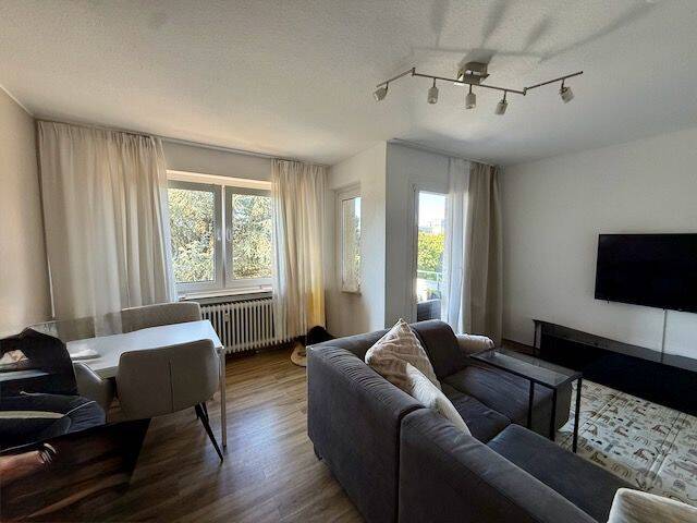 LEER WERDENDE 3 ZIMMER WOHNUNG MIT SÜDBALKON! – 40472 Düsseldorf – Vorschaubild 4