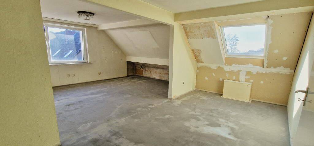 **Sommerangebot** Dachgeschosswohnung mit viel Potential in Essen – 45136 Essen – Vorschaubild 3