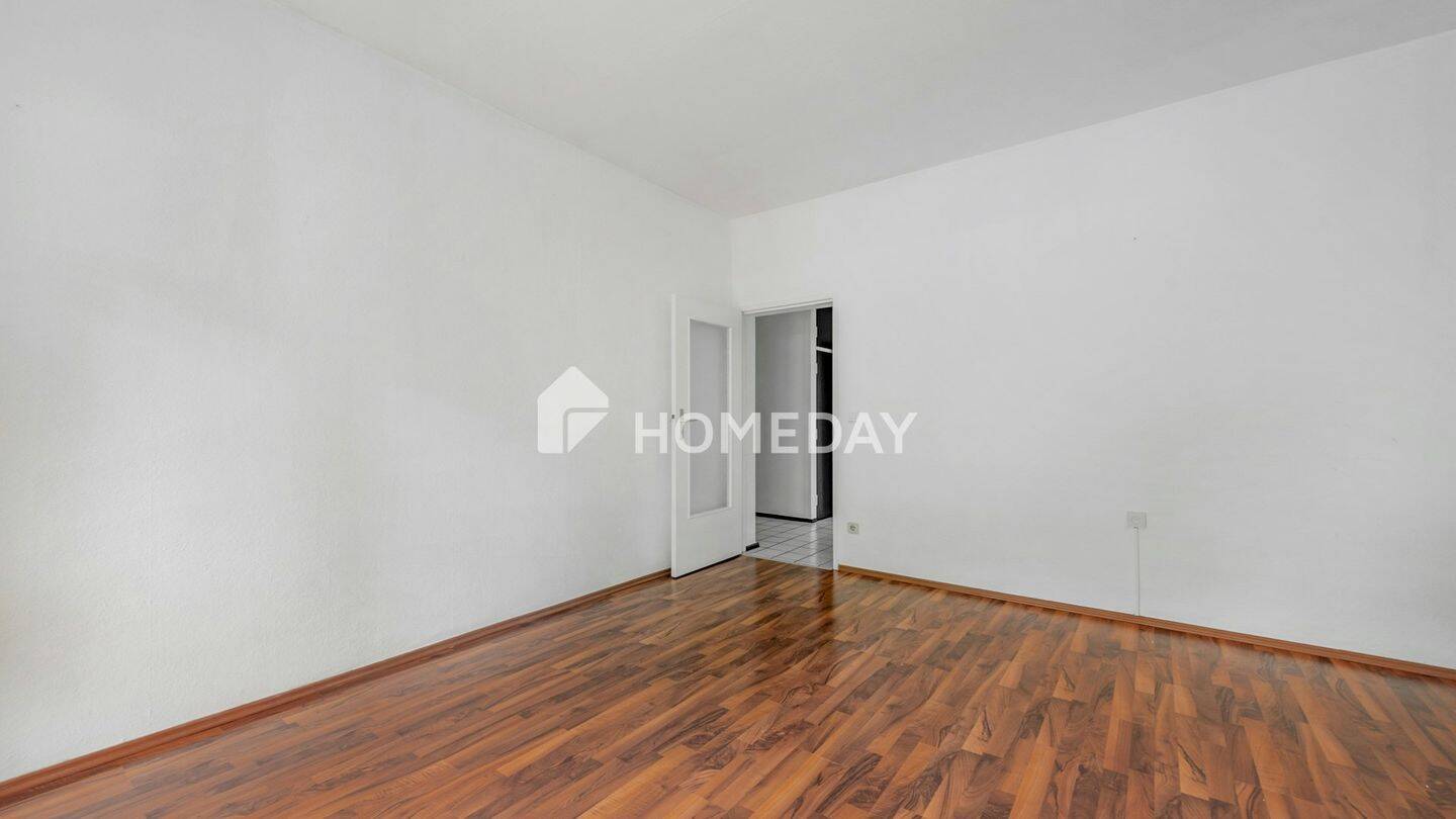Bezugsfreie 2-Zimmer-Eigentumswohnung mit Balkon und Einbauküche – 13403 Berlin – Vorschaubild 3