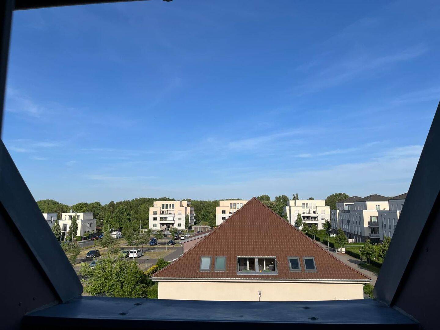 Sichere Mieteinnahmen – Gepflegte DG-Wohnung mit Dachbodennutzung – 10318 Berlin – Vorschaubild 3