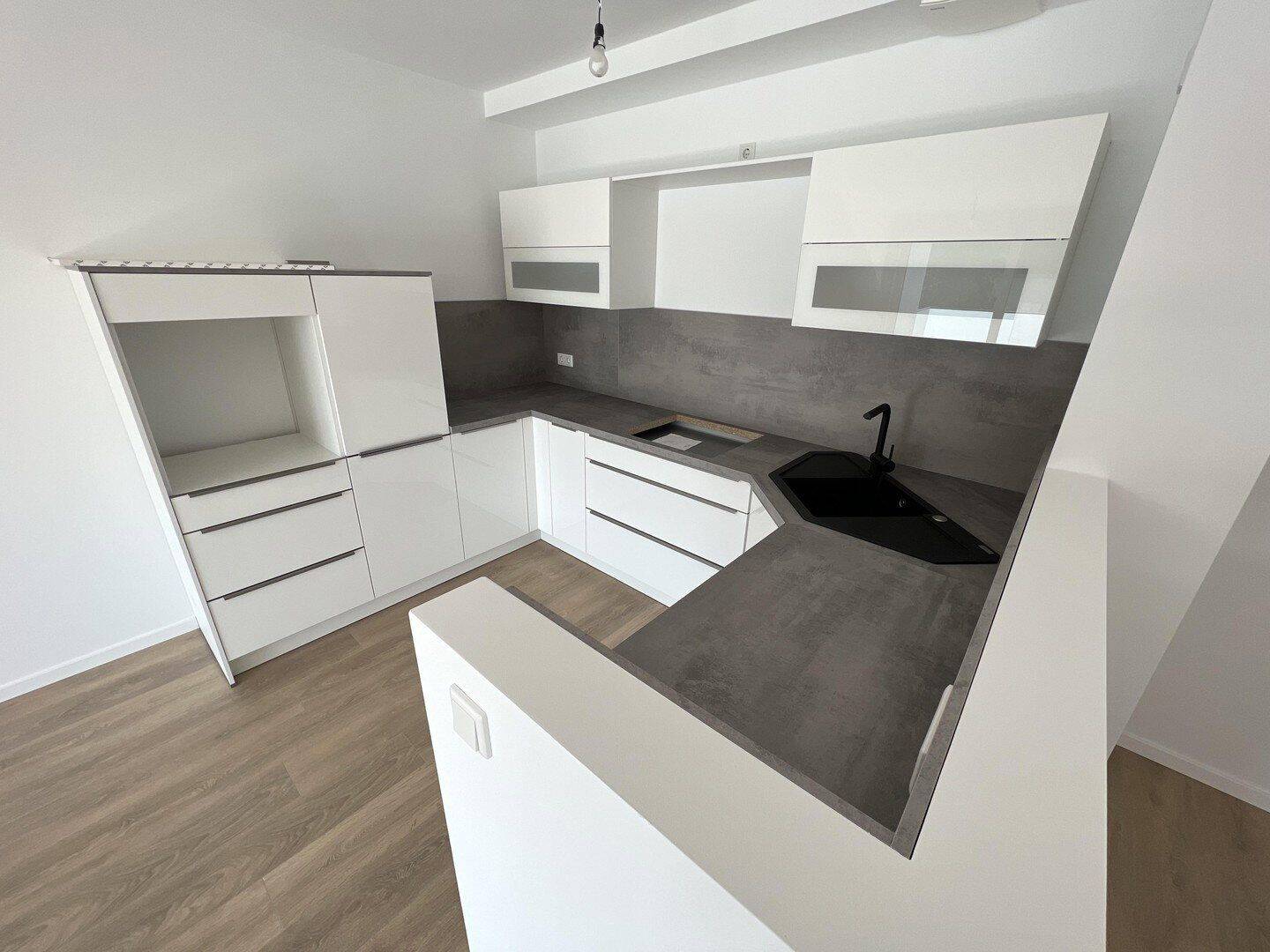 Elegante und energieeffiziente Dachgeschosswohnung (KfW40) – 3 Zimmer – 33100 Paderborn – Vorschaubild 3