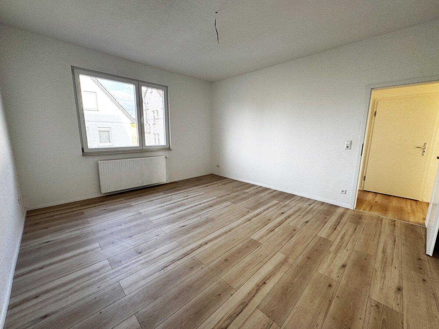 Erstbezug nach Sanierung – Neuer Boden/Küche/Bad/Fenster – Zentrale Lage in Heilbronn – 74072 Heilbronn – Vorschaubild 10