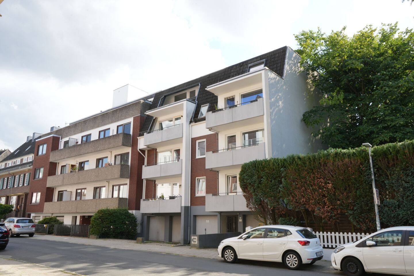 SCHWACHHAUSEN – RADIO BREMEN | Gemütliche 2-Zi. Dachgeschoss Whg. mit Loggia in urbaner Lage – 28211 Bremen – Vorschaubild 3