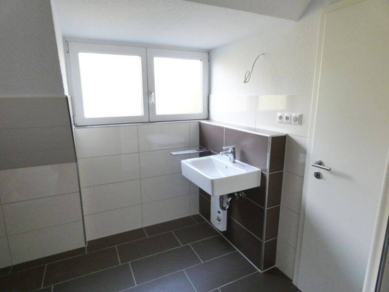 *** Modernisierte DG-Wohnung sucht neuen Mieter *** – 45144 Essen – Vorschaubild 4