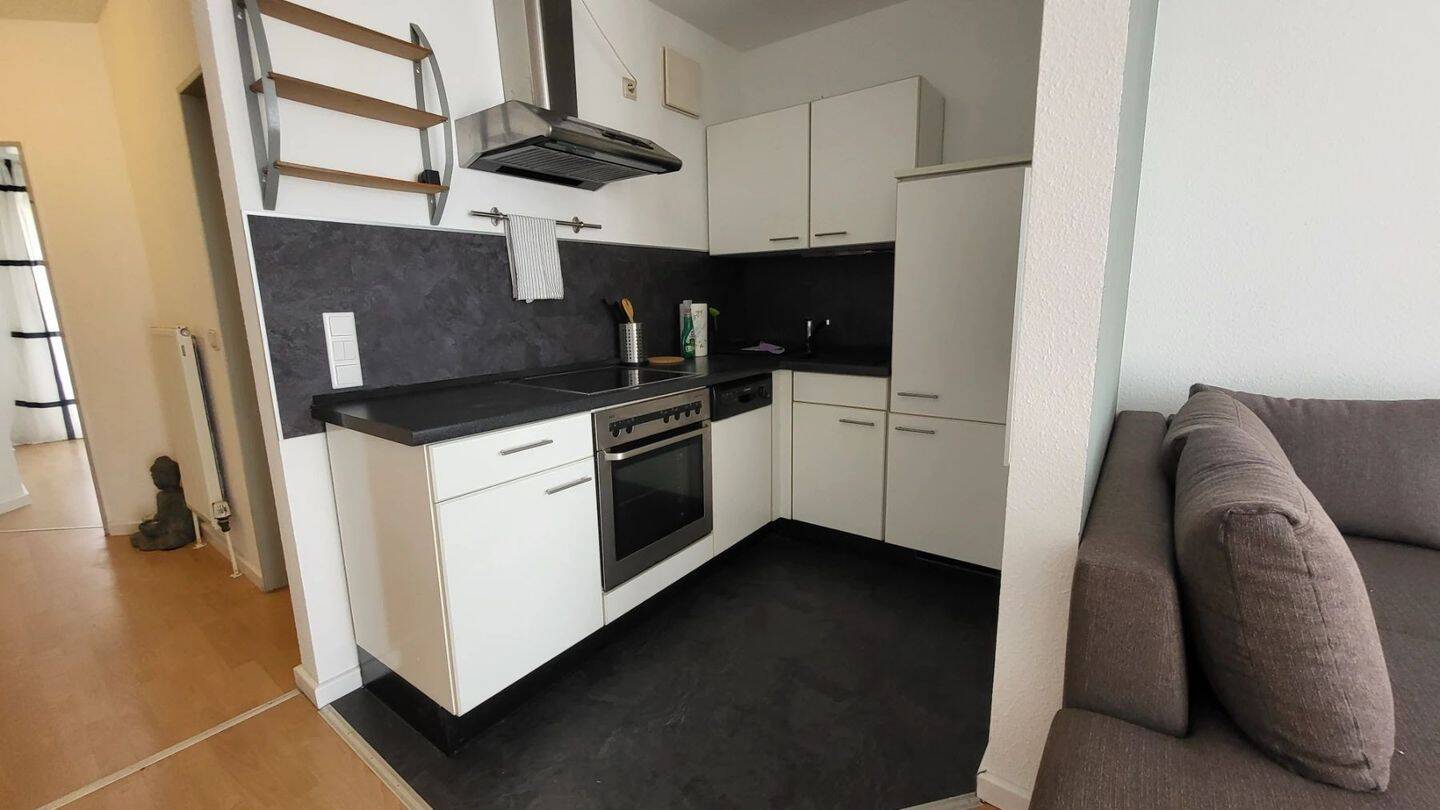 Bezugsfertige möblierte Zwei-Zimmer Wohnung in Köln Altstadt-Nord – 50668 Köln – Vorschaubild 3